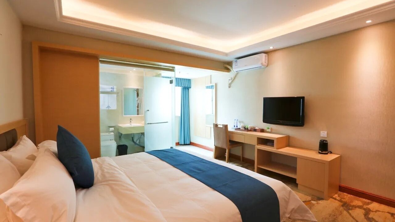 Photo of Bedroom in Buji