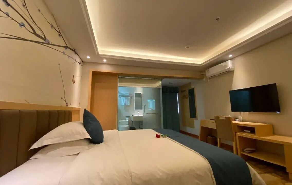 Photo of Bedroom in Buji