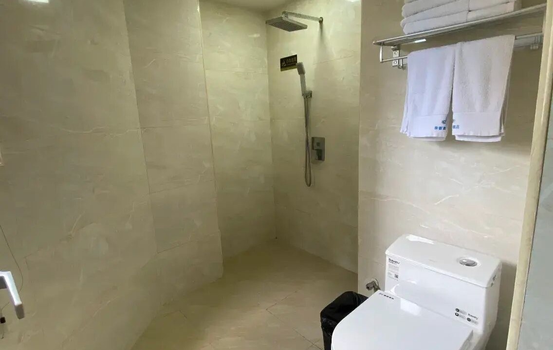 Photo of Bathroom in Buji