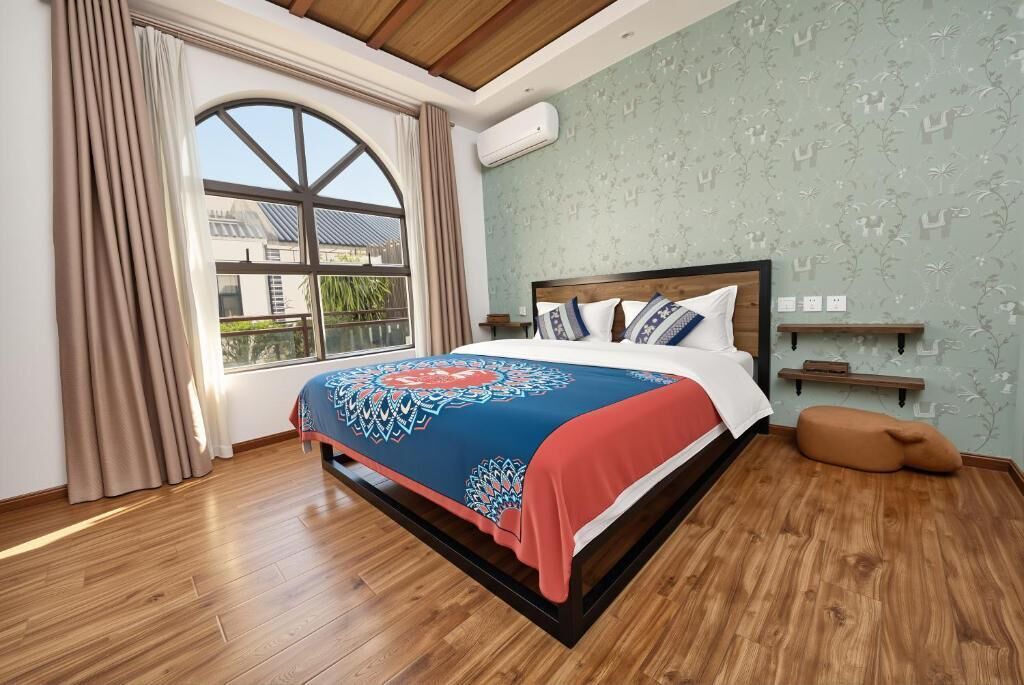 Photo of Bedroom in Dali Ancient Town