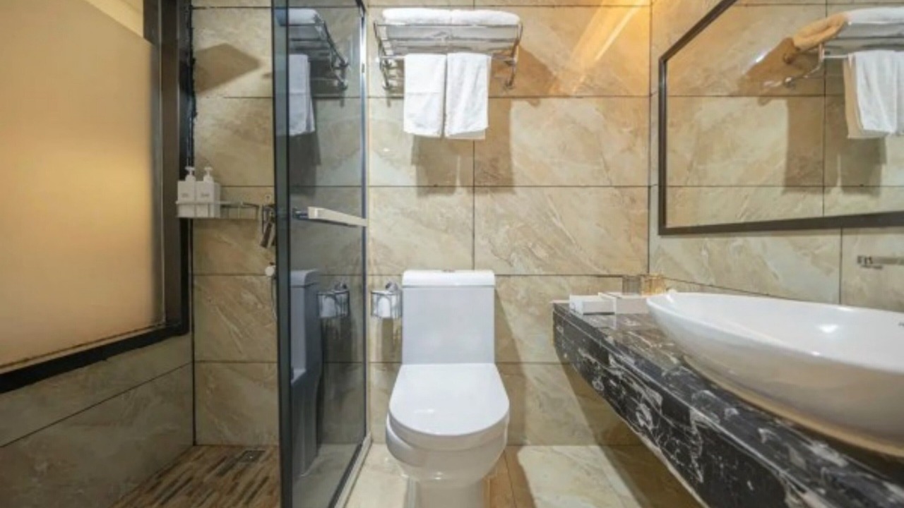 Photo of Bathroom in Jin'an District