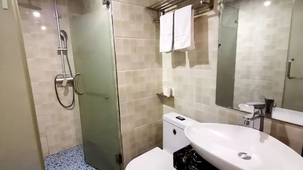 Photo of Bathroom in Jin'an District