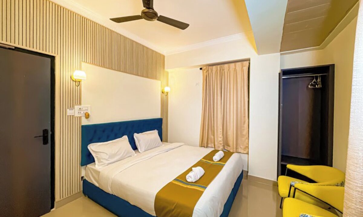 Photo of Bedroom in Sualkuchi