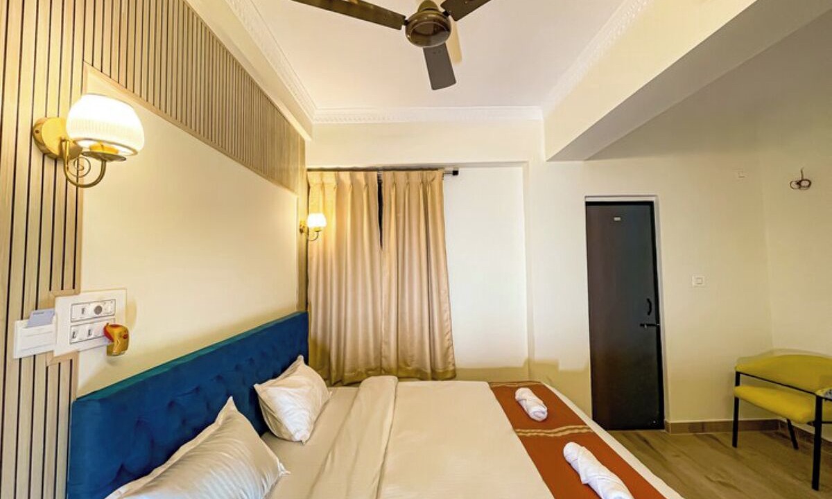 Photo of Bedroom in Sualkuchi