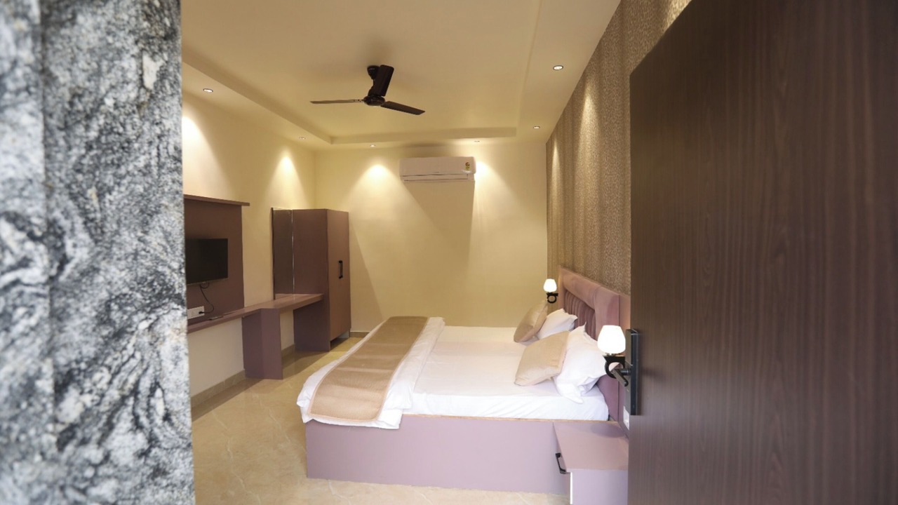 Photo of Bedroom in Nasirabad