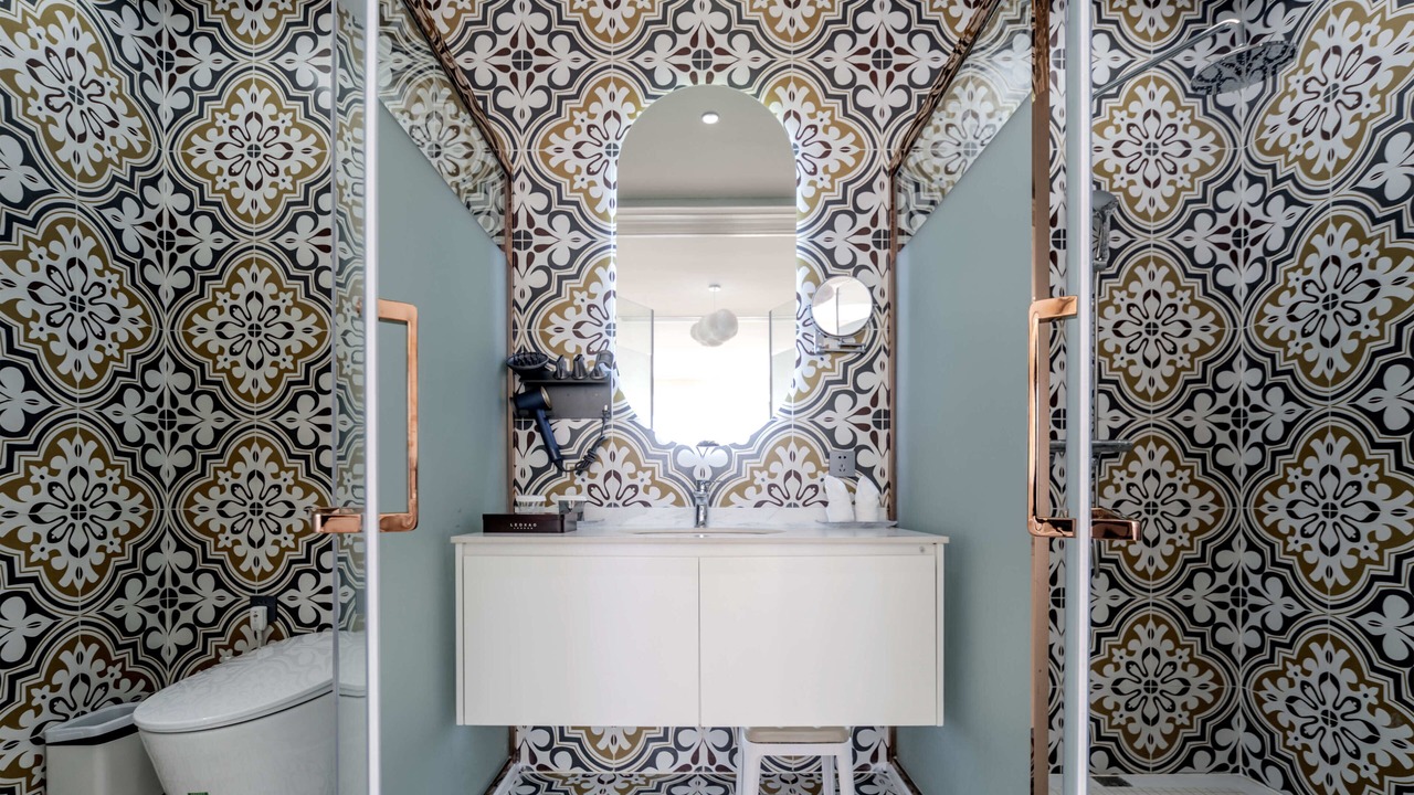 Photo of Bathroom in Dali