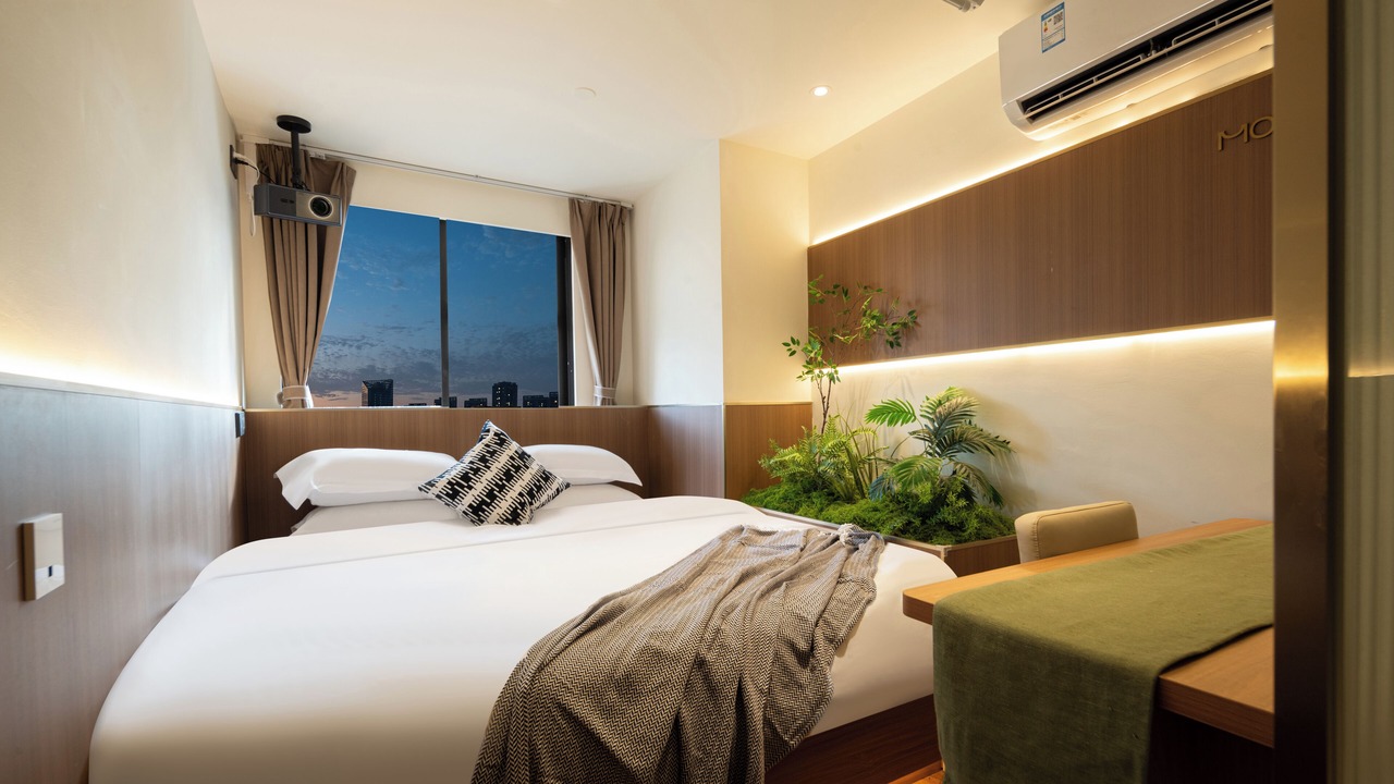 Photo of Bedroom in Huaqiang North