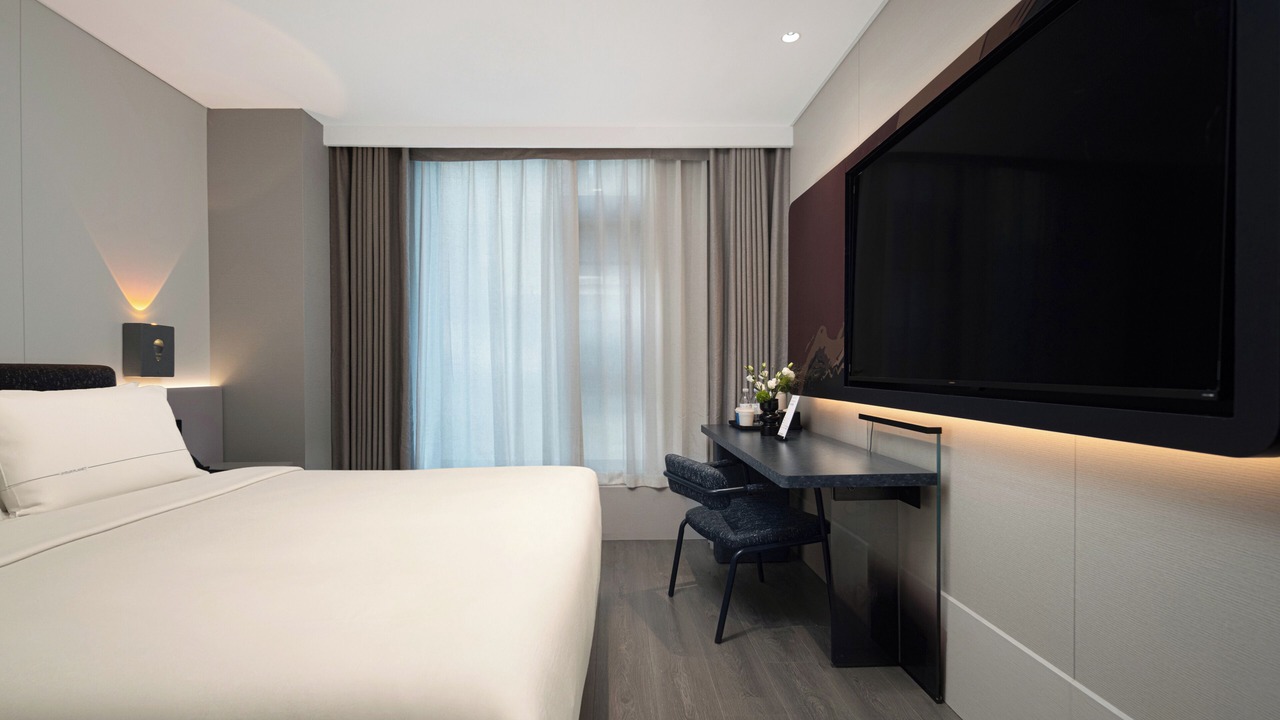 Photo of Bedroom in Haining Road