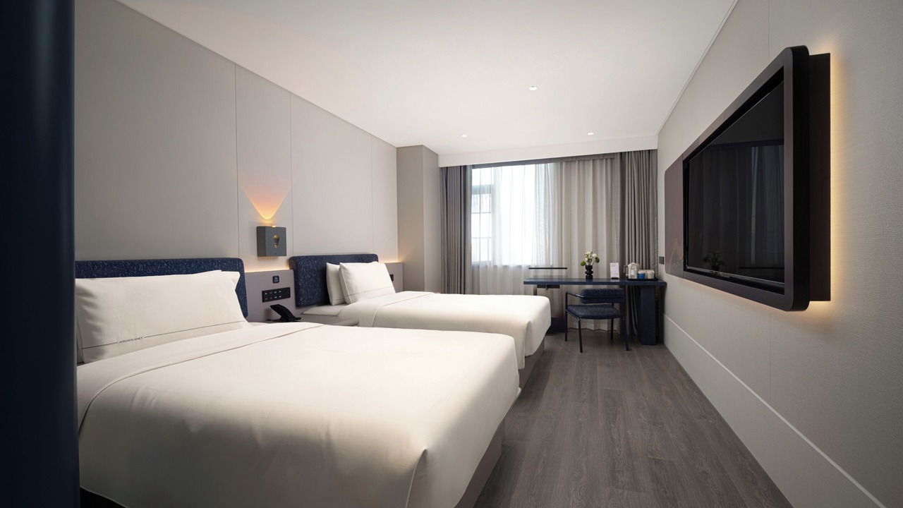 Photo of Bedroom in Haining Road