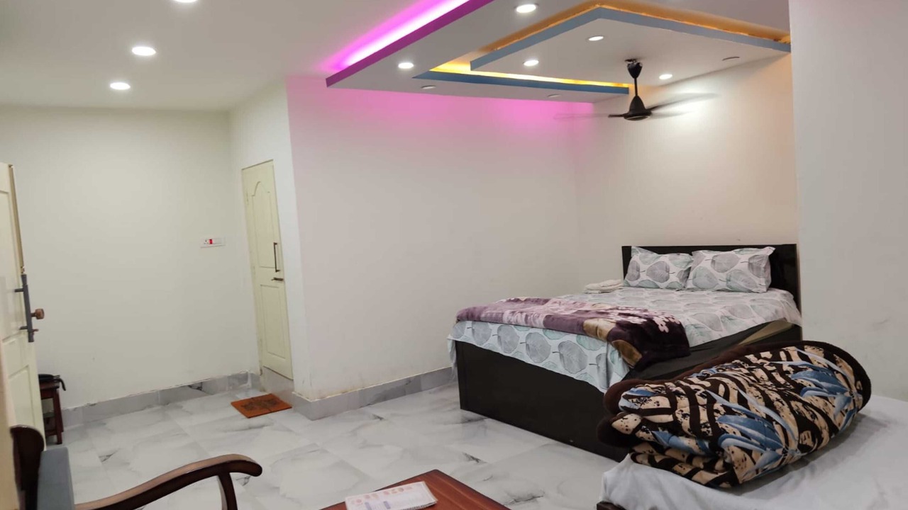 Photo of Bedroom in Daporijo