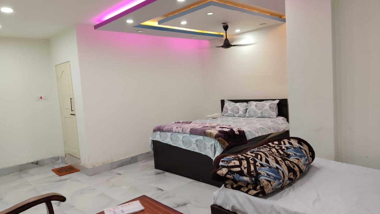 Photo of Bedroom in Daporijo