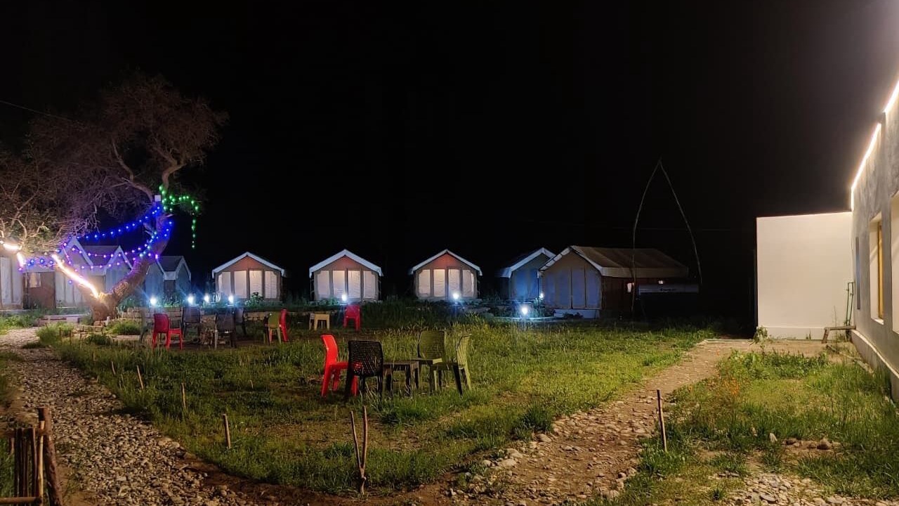 Photo of Outdoor in Hundur