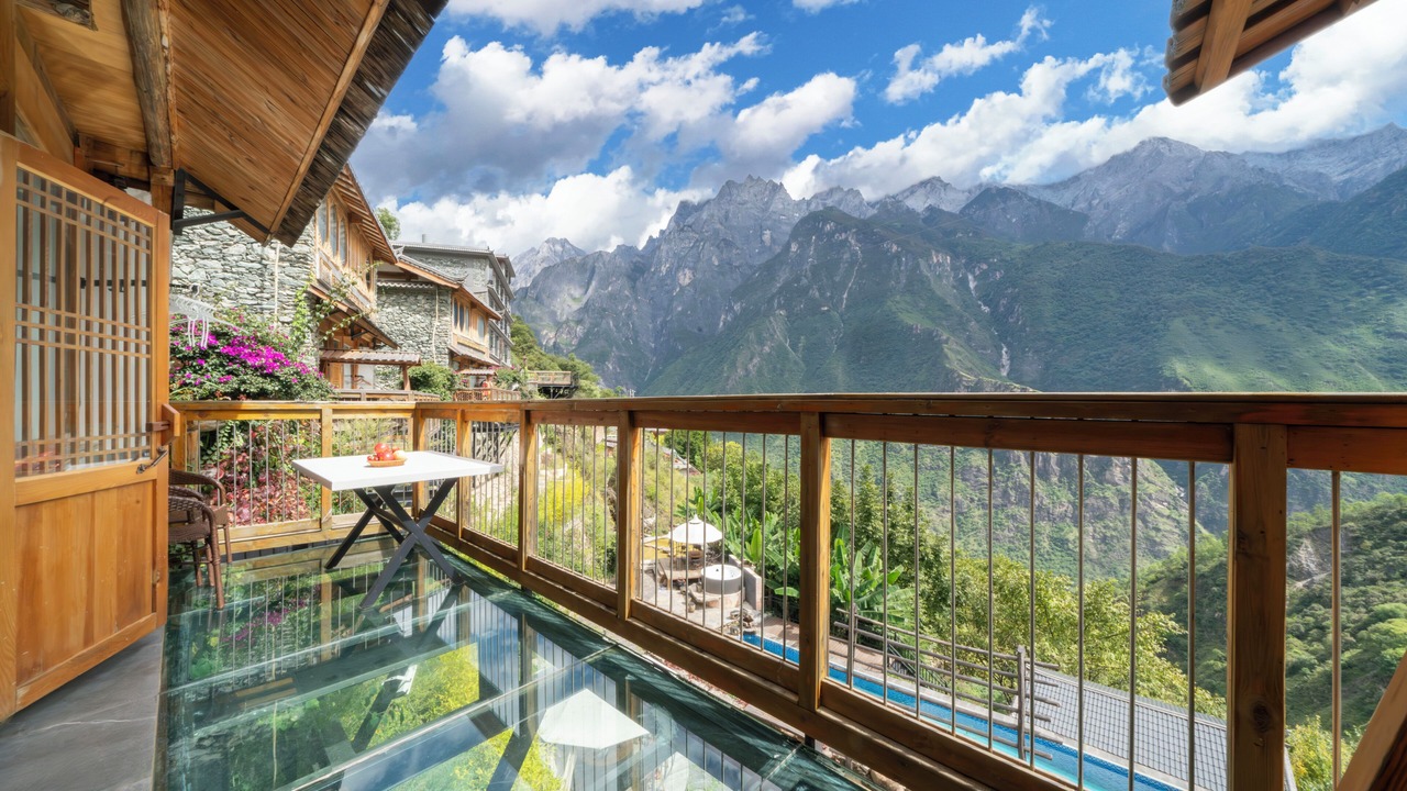 Photo of Patio Balcony in Yulong