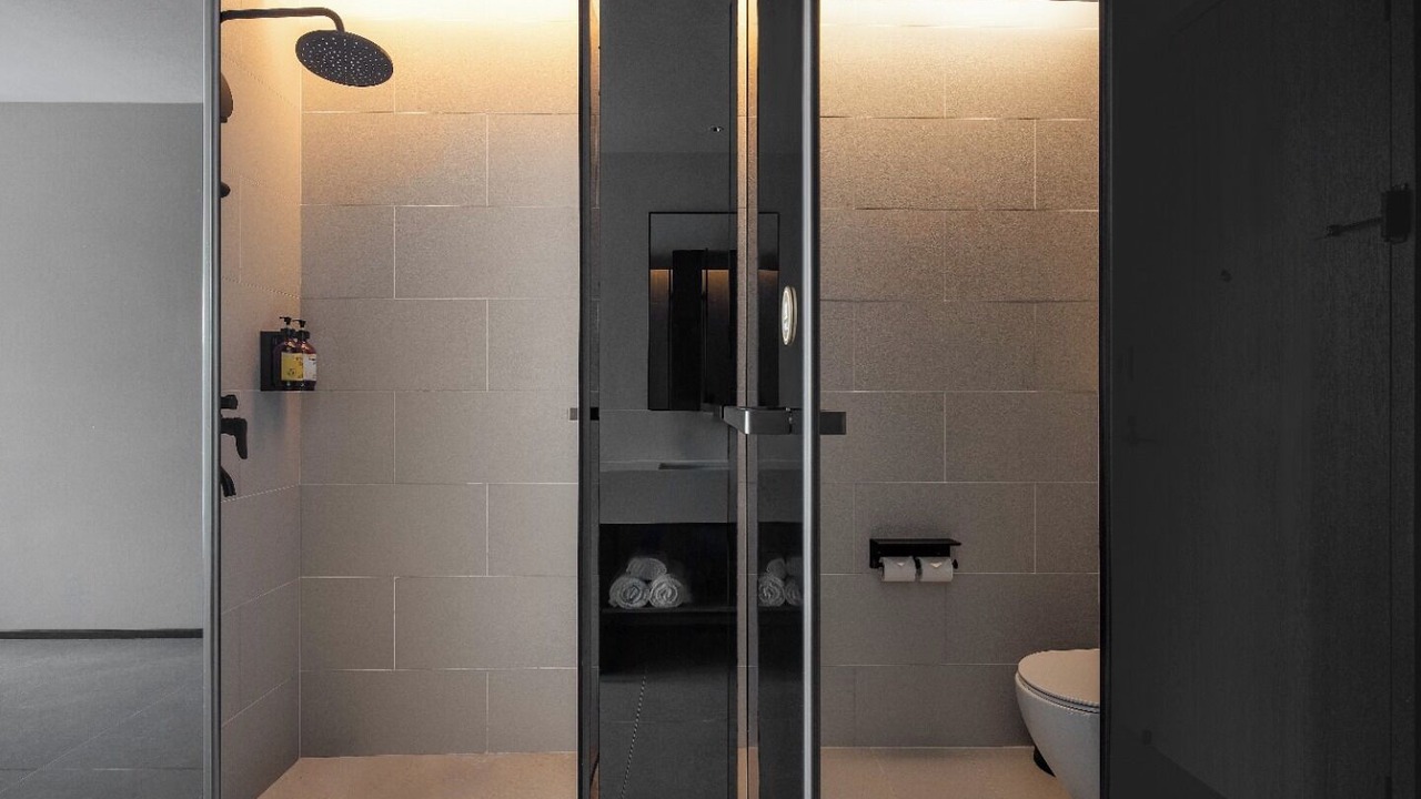 Photo of Bathroom in Shekou