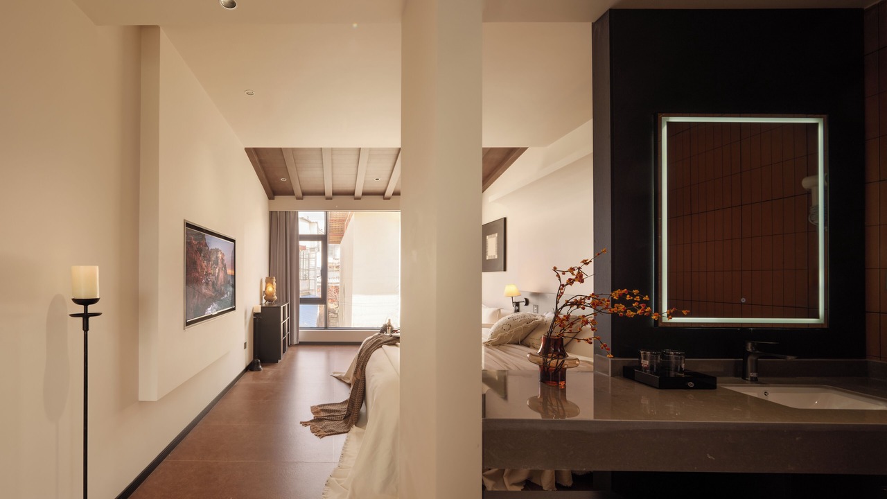 Photo of Bathroom in Shangri-La
