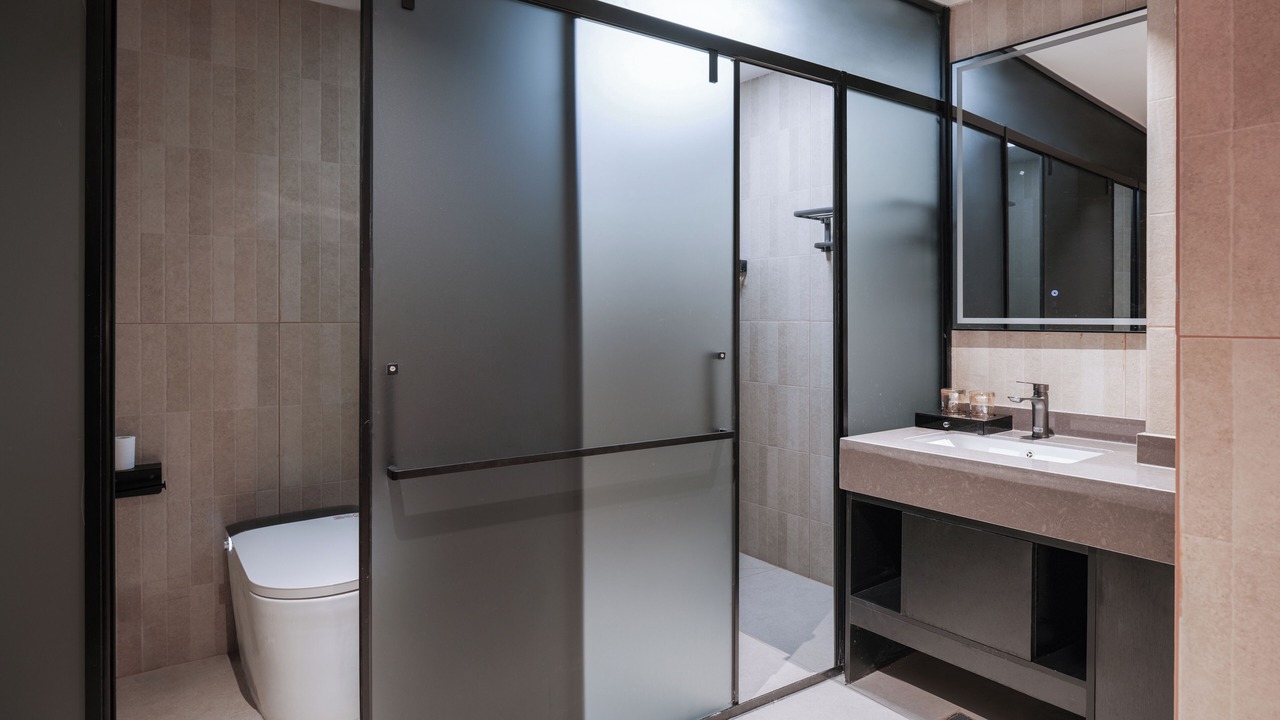 Photo of Bathroom in Shangri-La