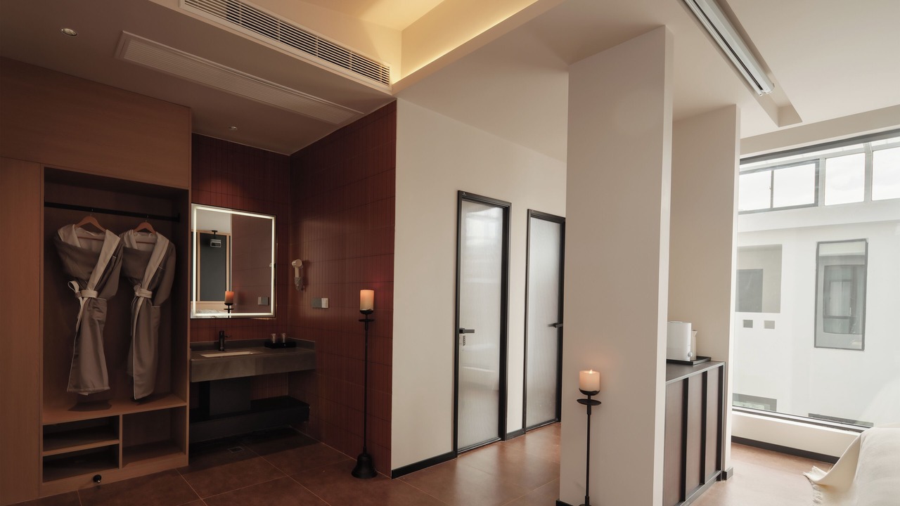 Photo of Bathroom in Shangri-La