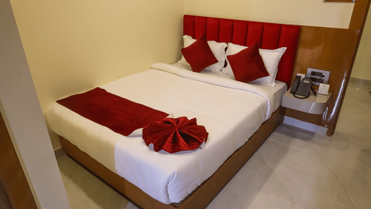 Photo of Bedroom in Sualkuchi