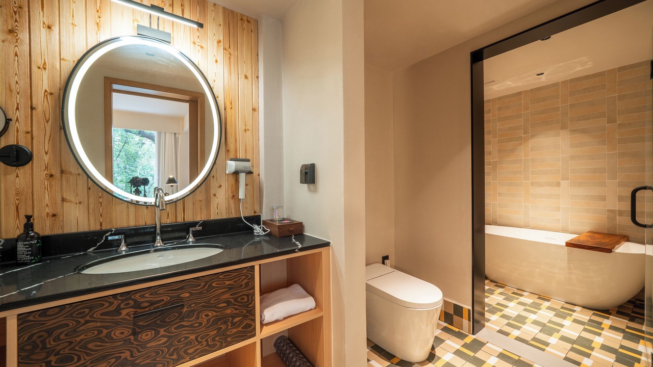 Photo of Bathroom in Guilin City Centre