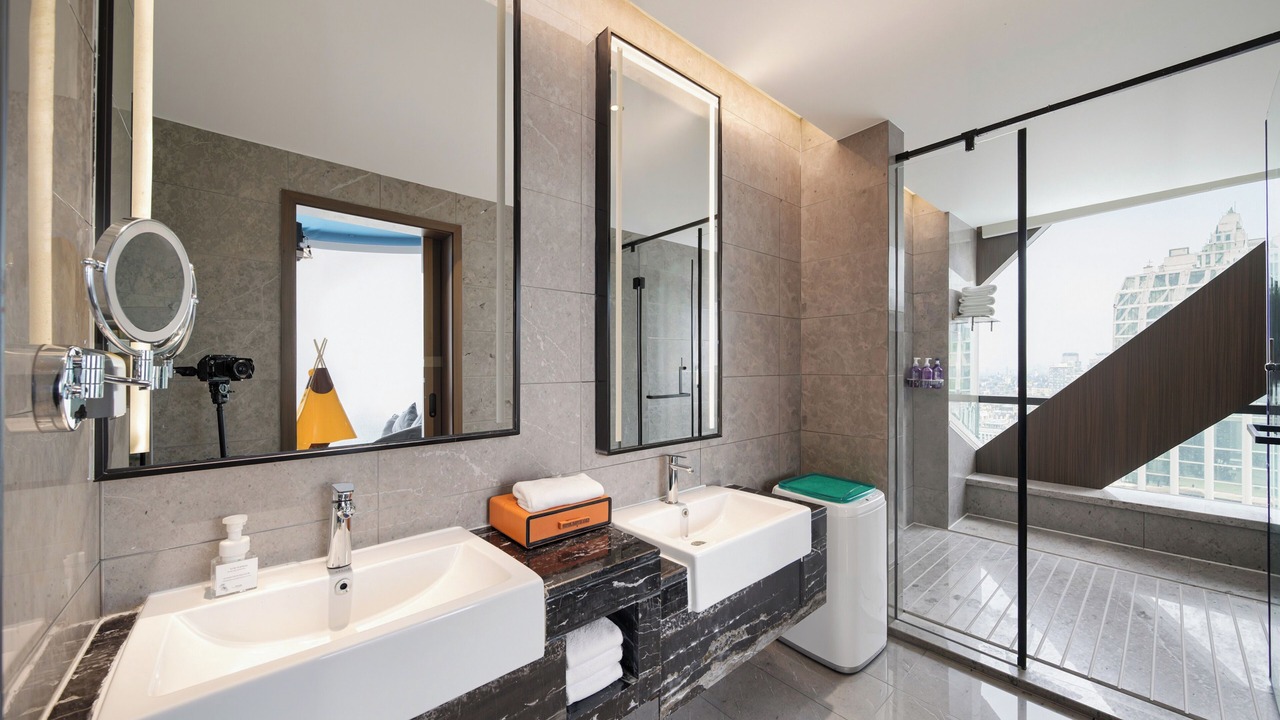 Photo of Bathroom in Saybagh District