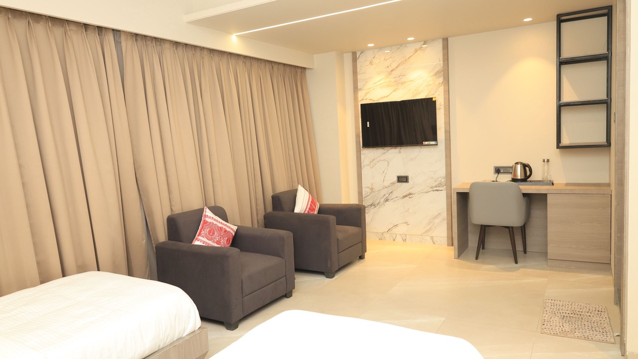 Photo of Bedroom in Sualkuchi