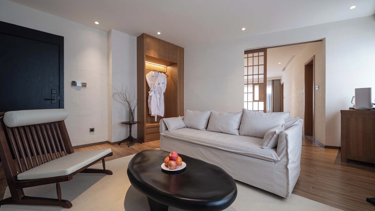 Photo of Bedroom in Shangri-La