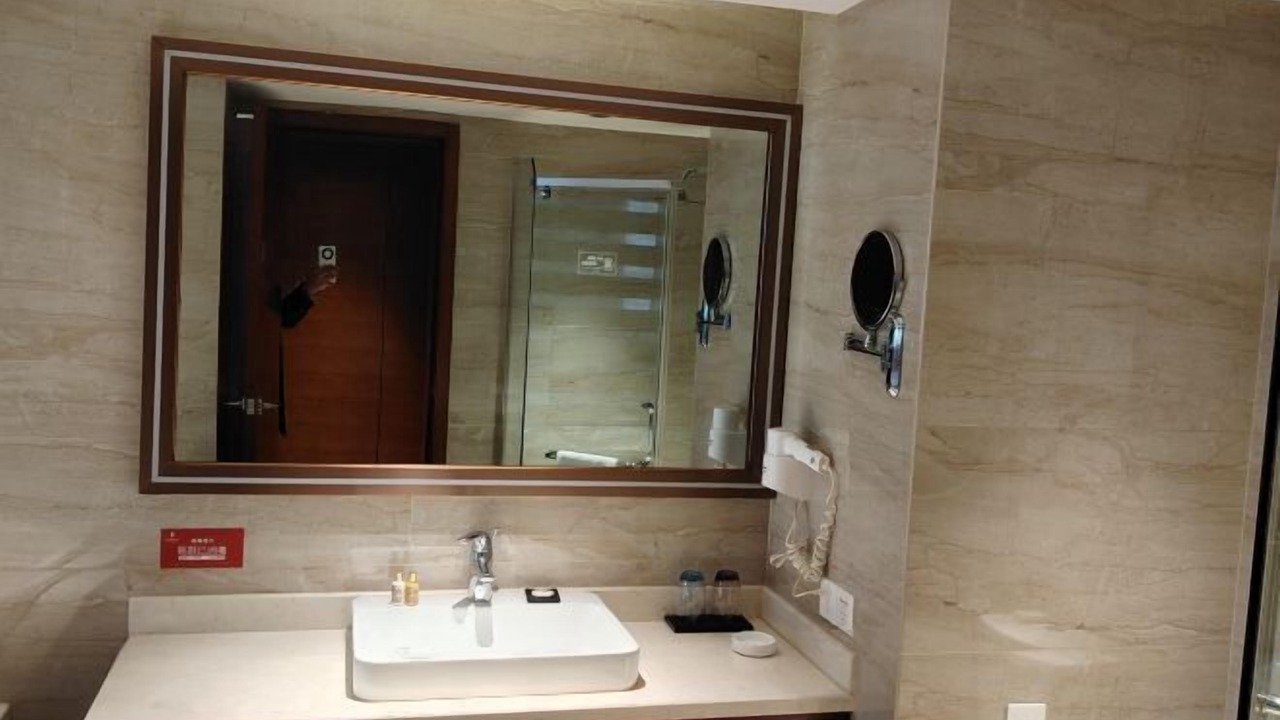 Photo of Bedroom in Shashi