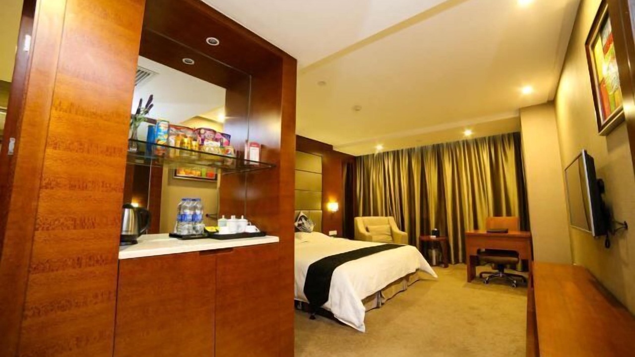 Photo of Bedroom in Shashi