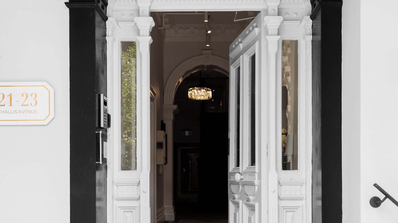 Photo of Others in Potts Point