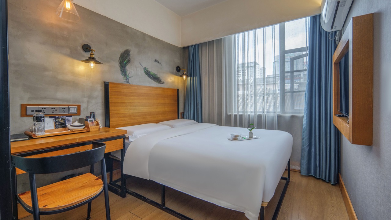 Photo of Bedroom in Kunming City Centre