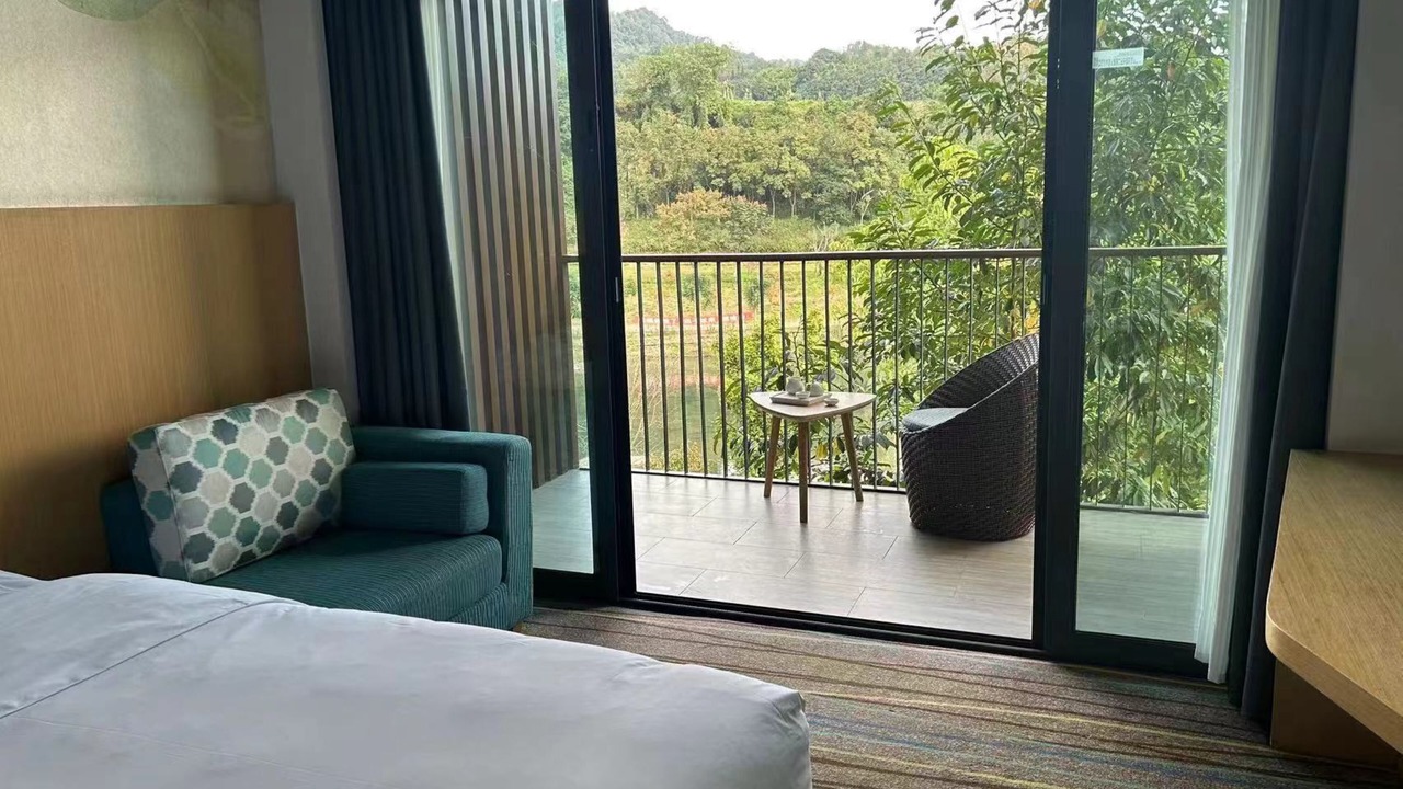 Photo of Bedroom in Emeishan