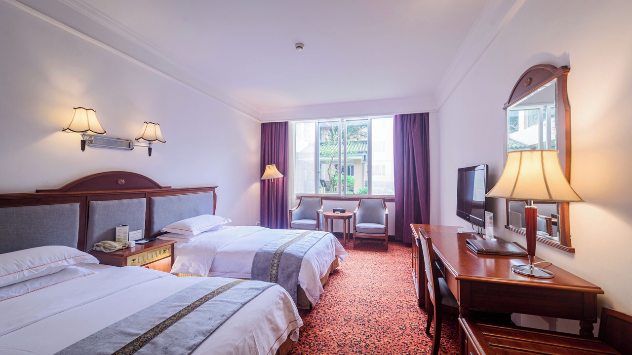 Photo of Bedroom in Emeishan
