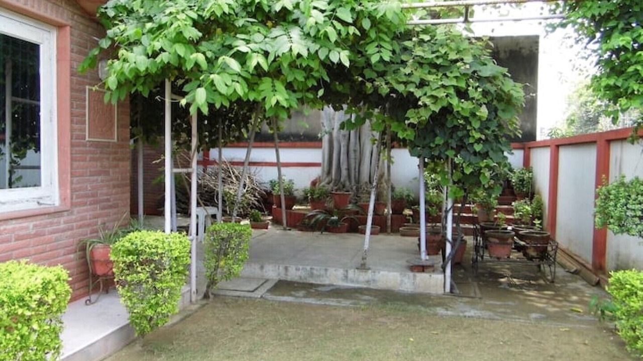 Photo of Patio Balcony in Agra
