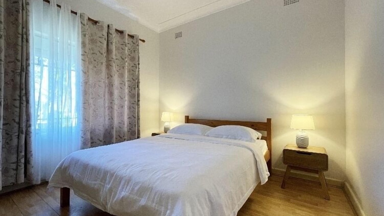 Photo of Bedroom in Campsie