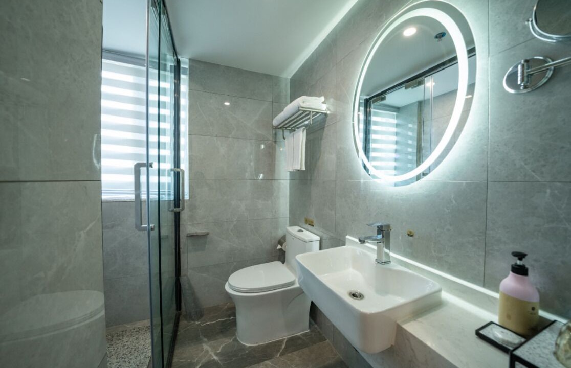 Photo of Bathroom in Shenzhen