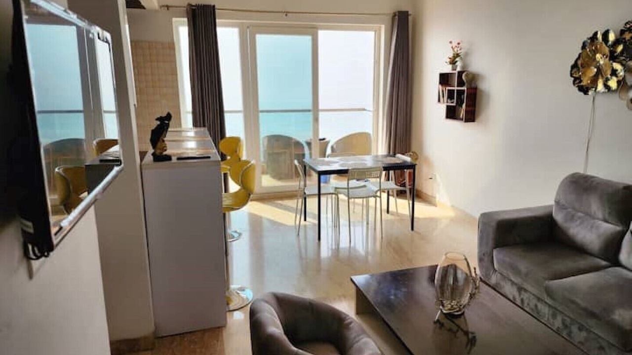 Photo of Livingroom in Noida
