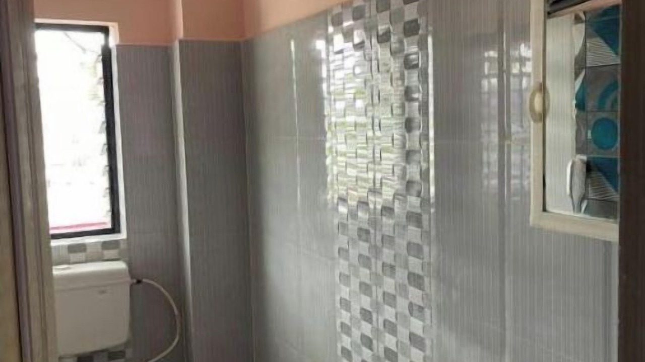 Photo of Bathroom in Sualkuchi