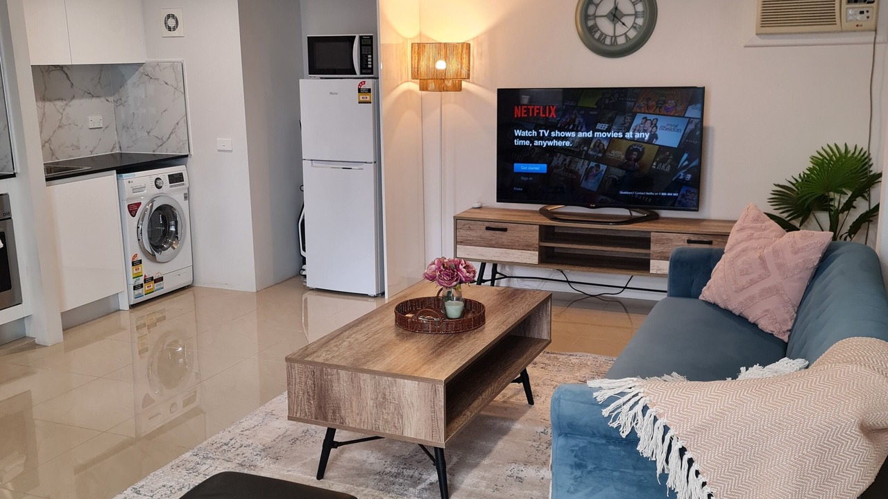 Photo of Livingroom in Guildford West