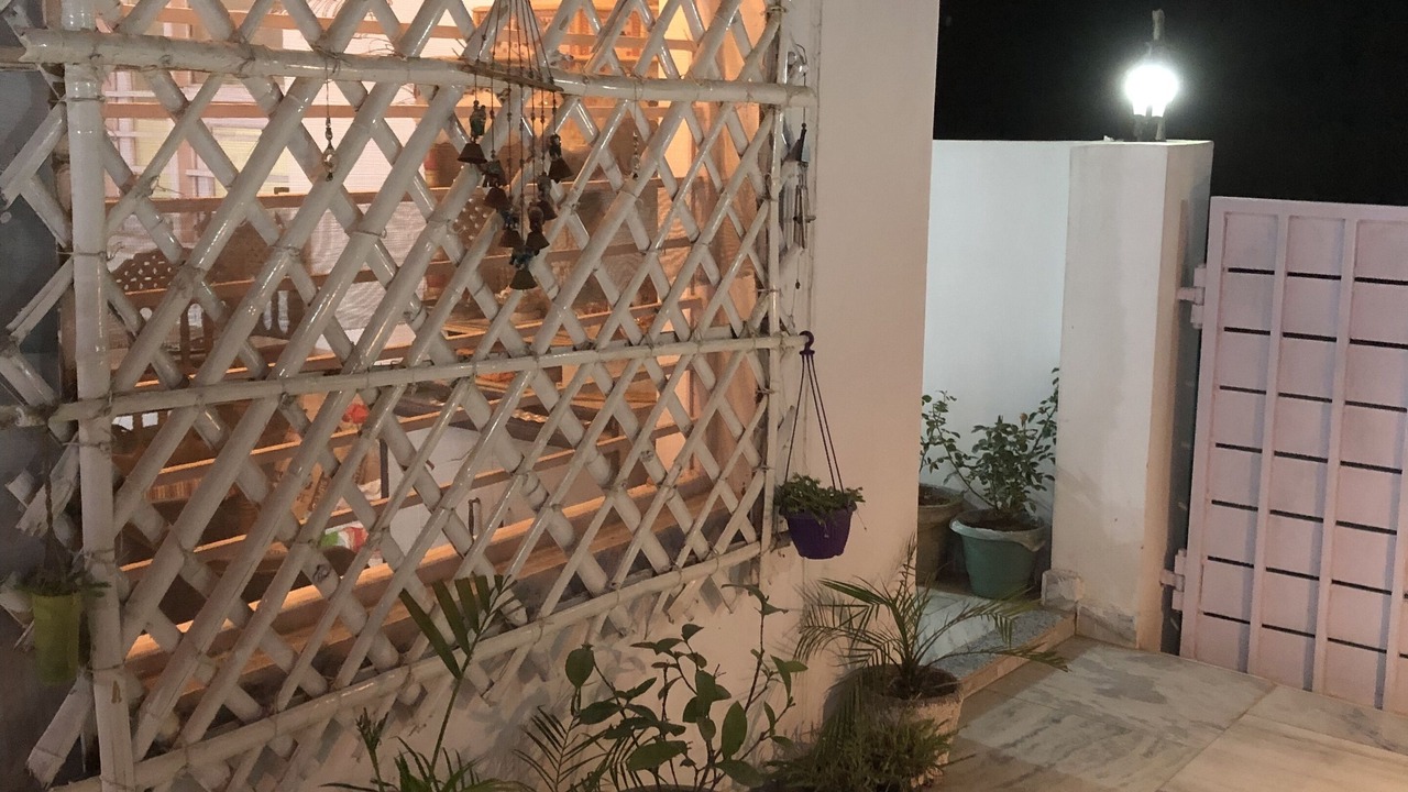 Photo of Patio Balcony in Agra