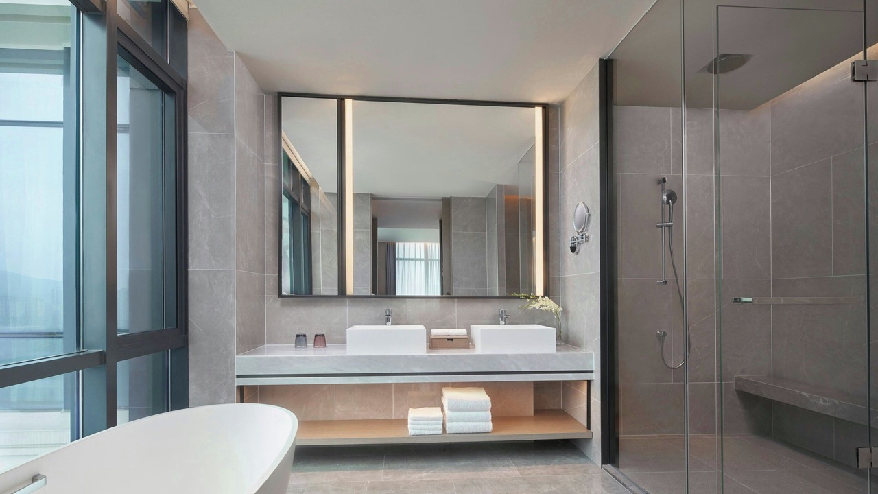 Photo of Bathroom in Yue Lu