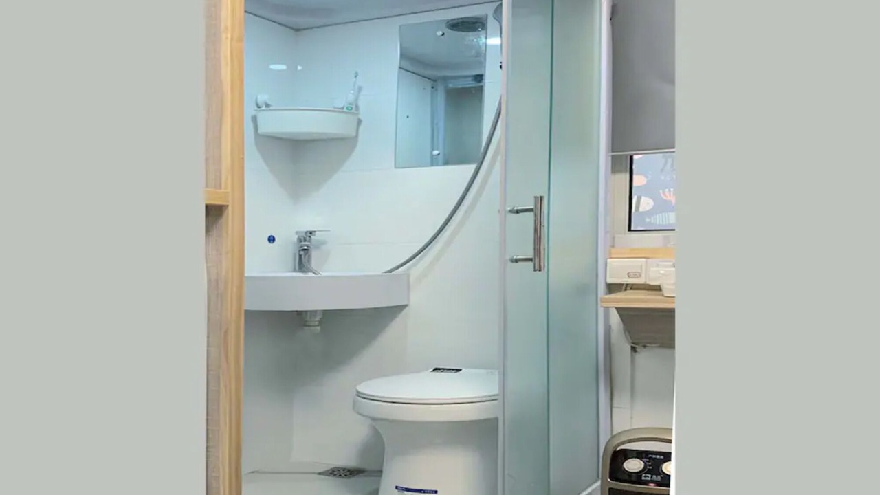 Photo of Bathroom in Huaihai Road Commercial Area