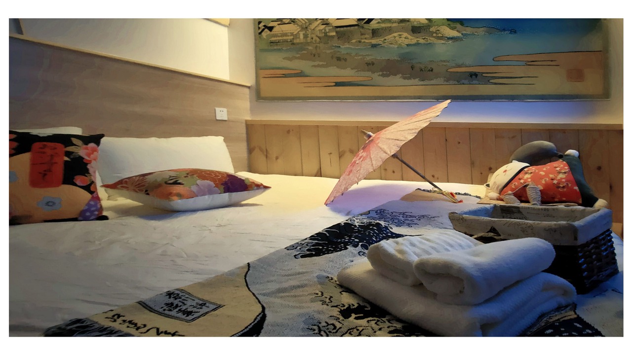 Photo of Bedroom in Huaihai Road Commercial Area