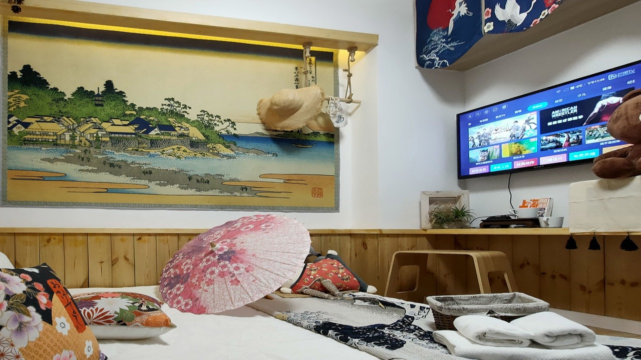Photo of Bedroom in Huaihai Road Commercial Area