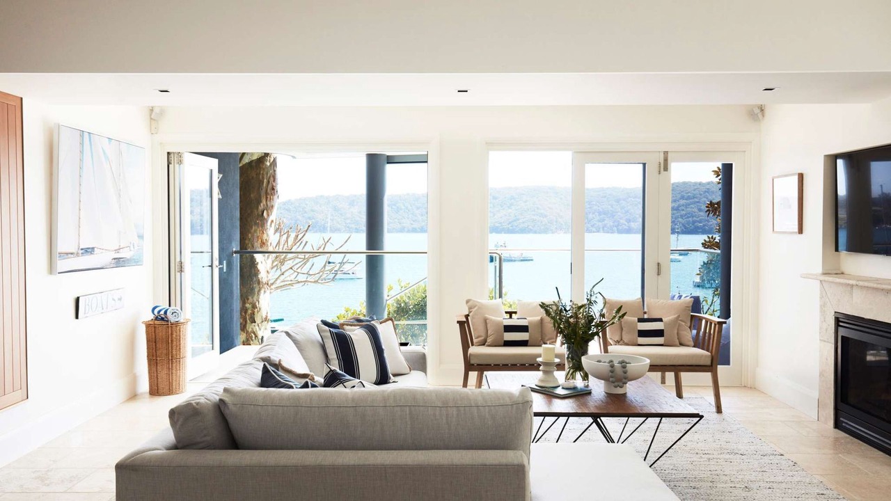 Photo of Livingroom in Palm Beach