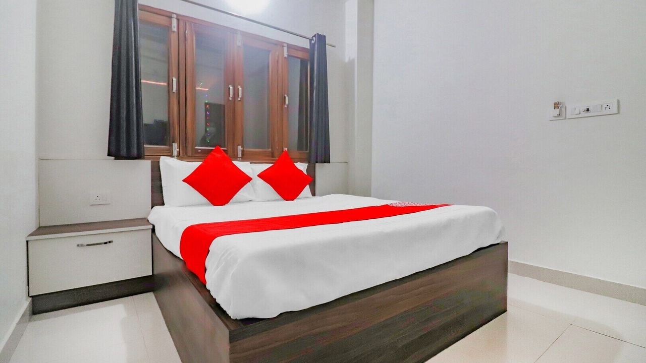 Photo of Bedroom in Mathura