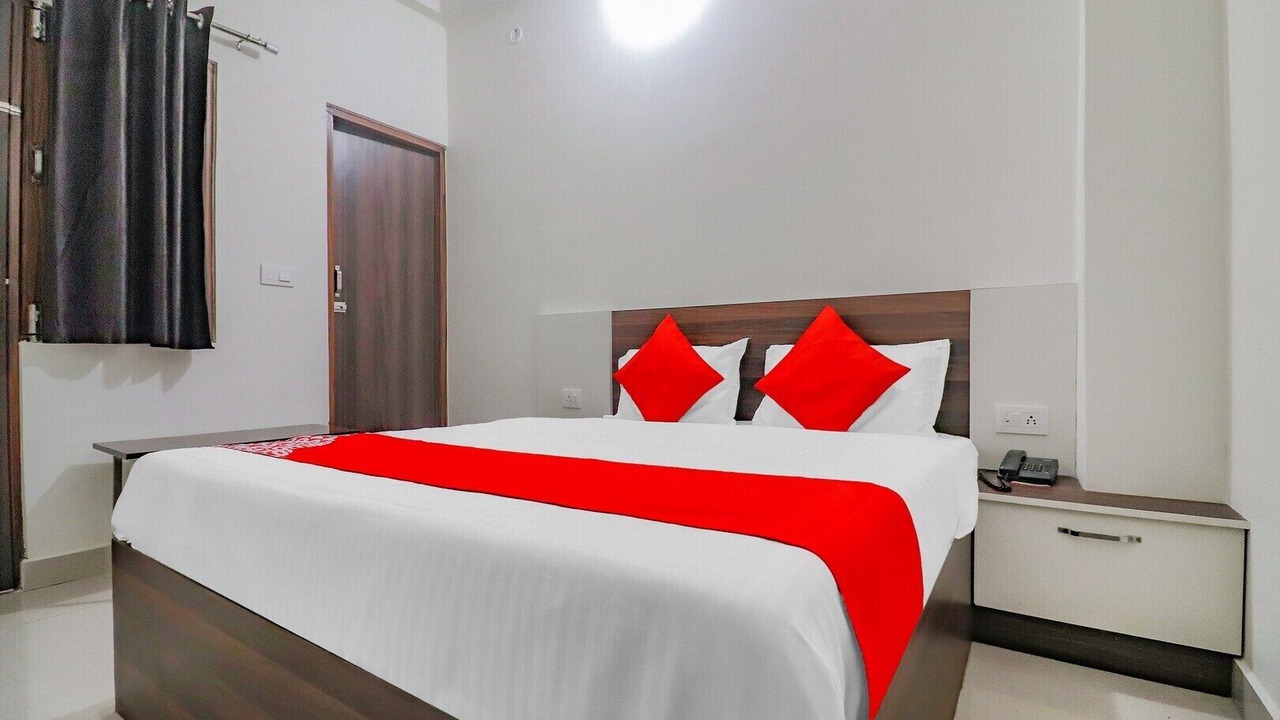 Photo of Bedroom in Mathura