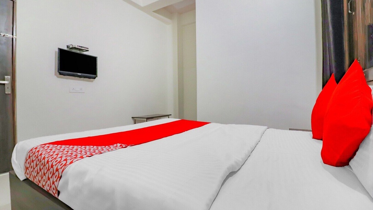 Photo of Bedroom in Mathura