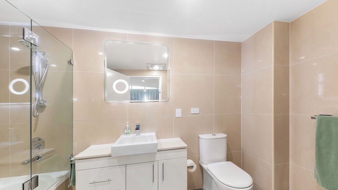 Photo of Bathroom in Crows Nest