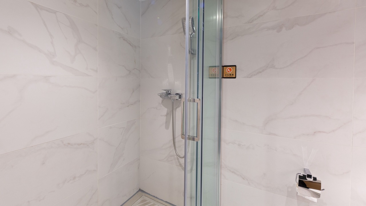 Photo of Bathroom in Pazhou Residential District