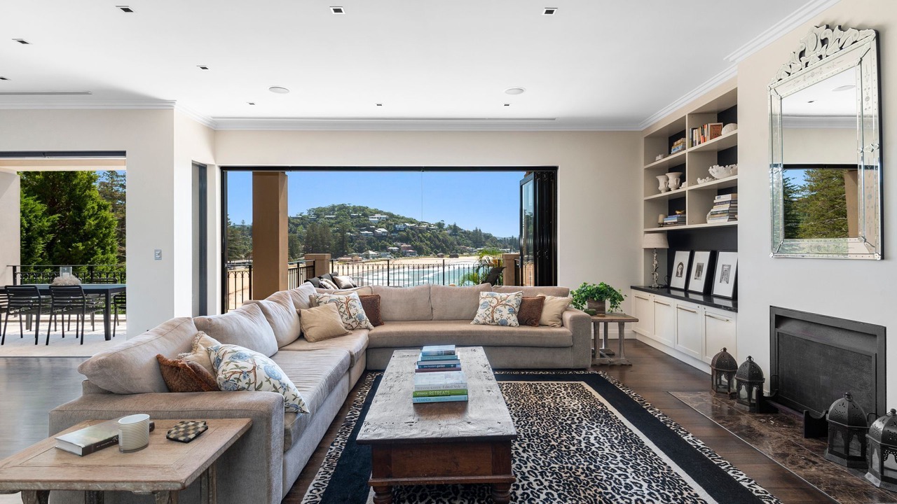 Photo of Livingroom in Palm Beach